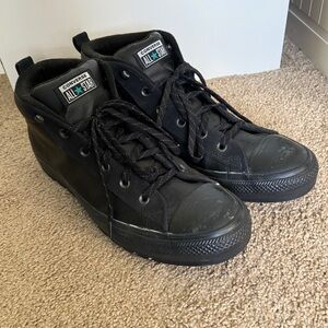 CONVERSE Unisex-Adult Chuck Taylor All Star Leather Street Mid Top Sneaker BLACK
